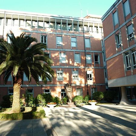Casa Per Ferie Jpii Dom Polski 로마 외부 사진