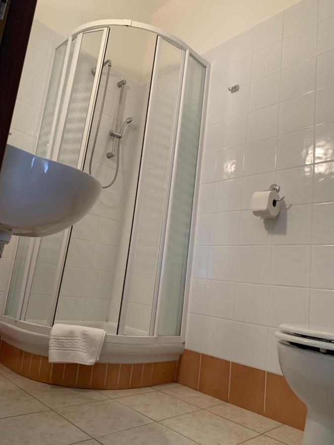Casa Per Ferie Jpii Dom Polski 로마 외부 사진