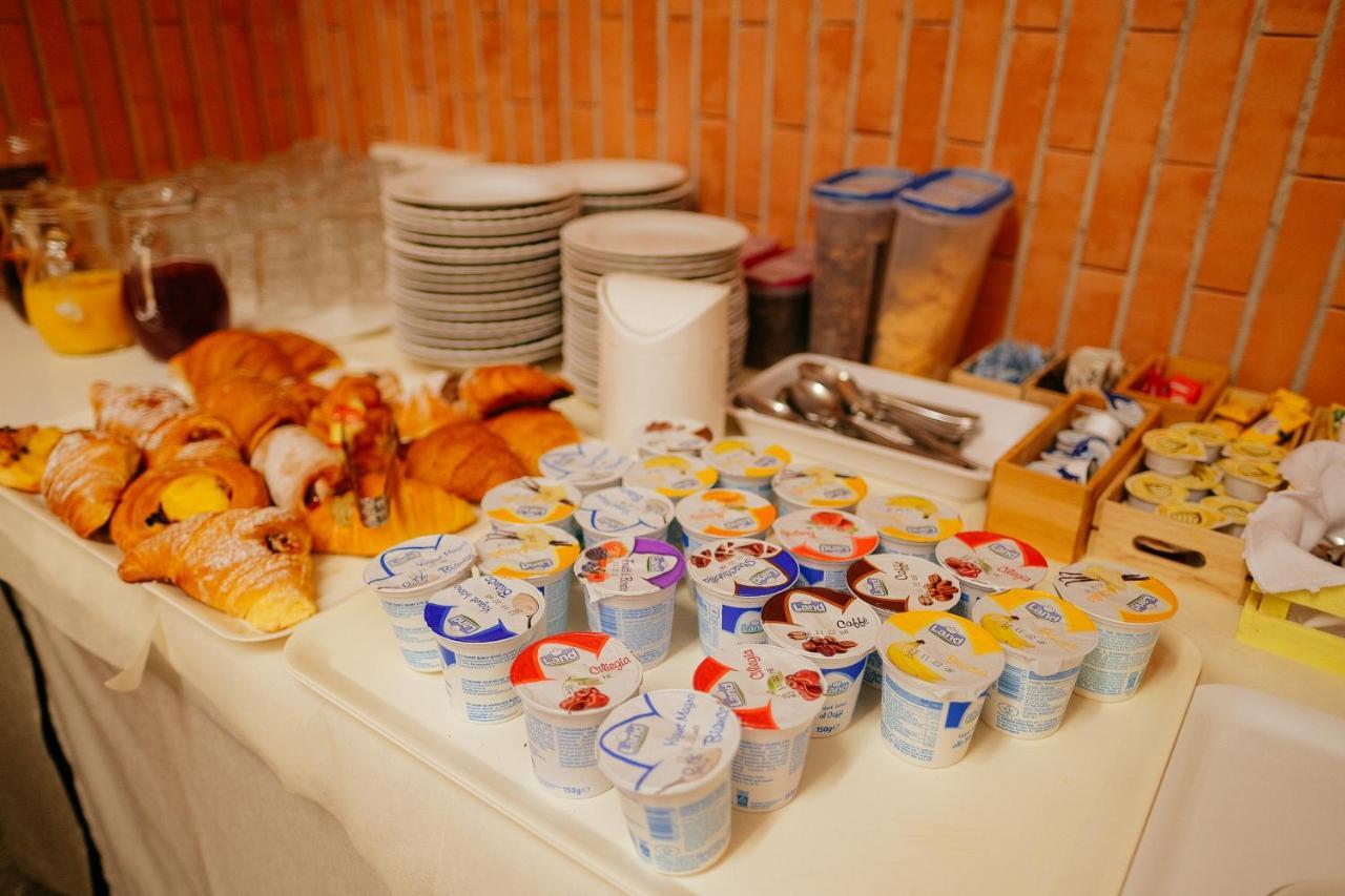 Casa Per Ferie Jpii Dom Polski 로마 외부 사진